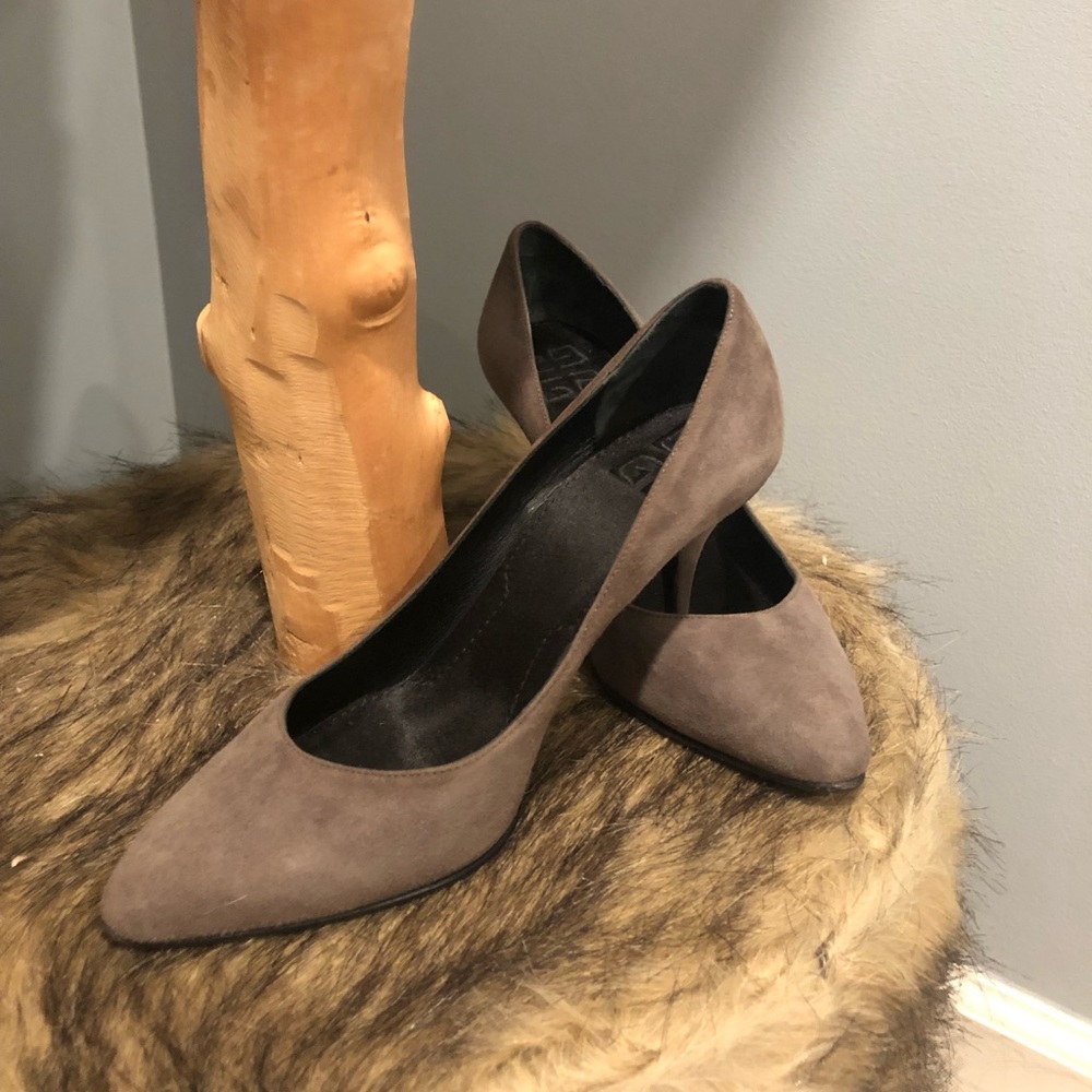 Givenchy heels suede heel